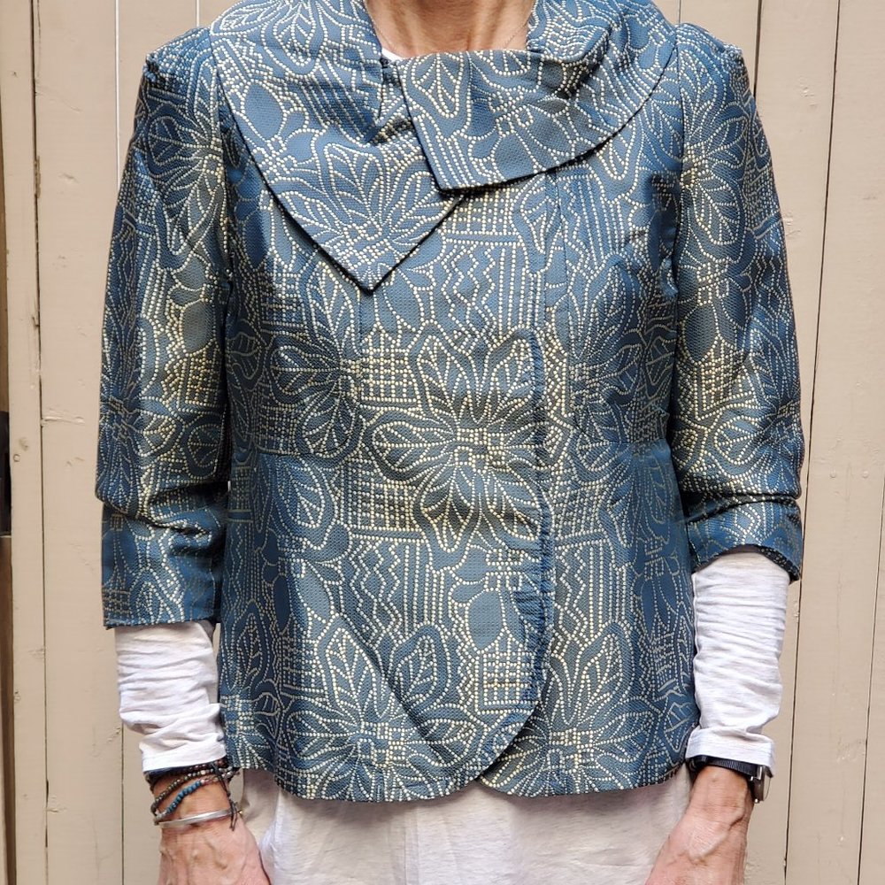 Vivienne Tam green and gold ¾ sleeve cropped swing